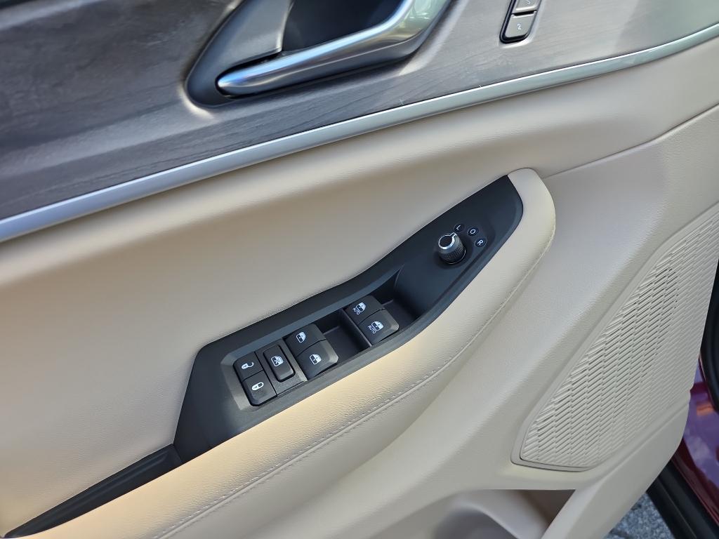 new 2025 Jeep Grand Cherokee car, priced at $49,525