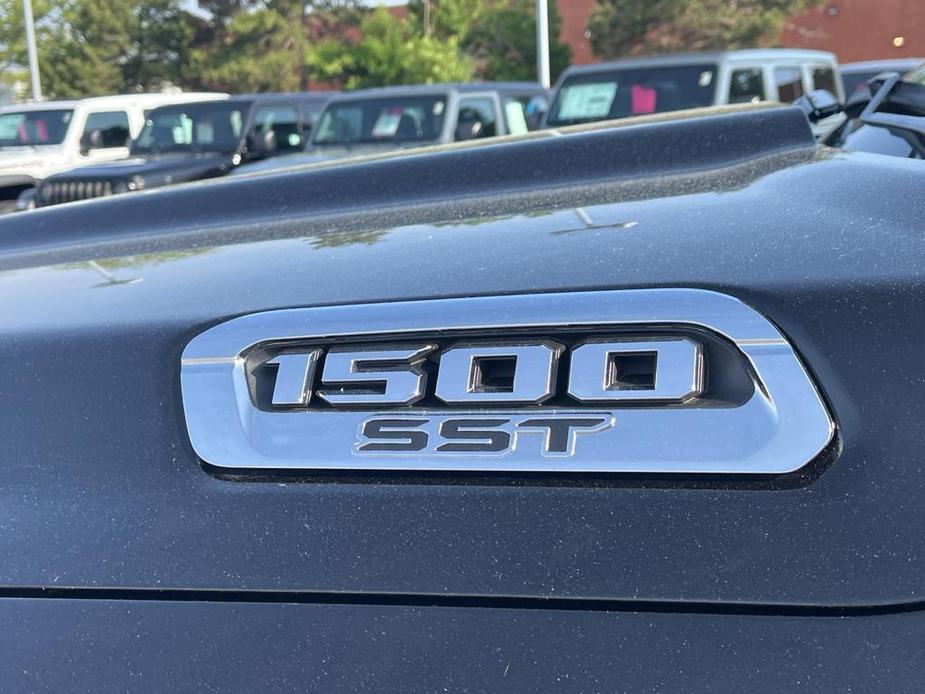 new 2025 Ram 1500 car, priced at $55,250