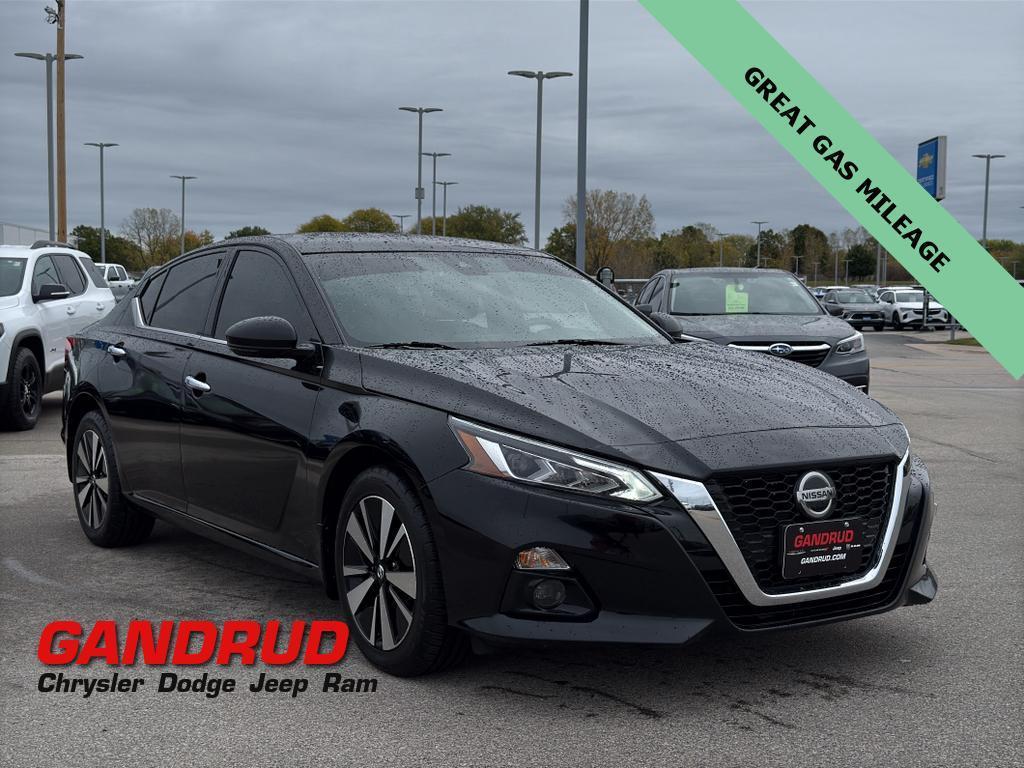used 2019 Nissan Altima car, priced at $16,295