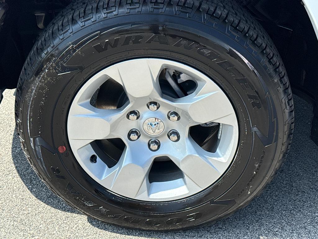 new 2025 Ram 1500 car, priced at $51,544