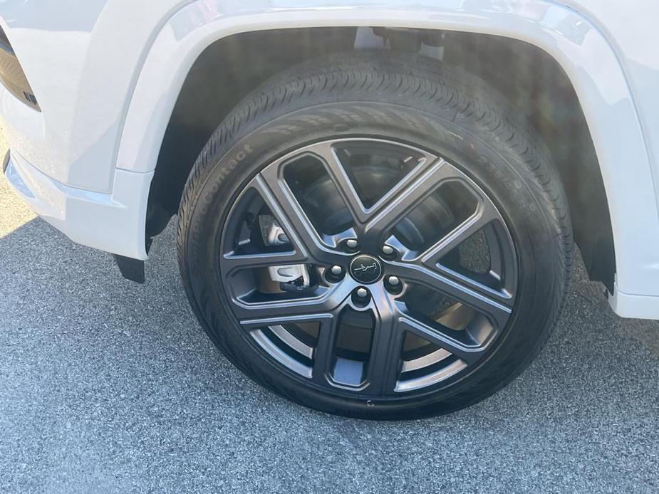 new 2025 Jeep Compass car, priced at $36,317