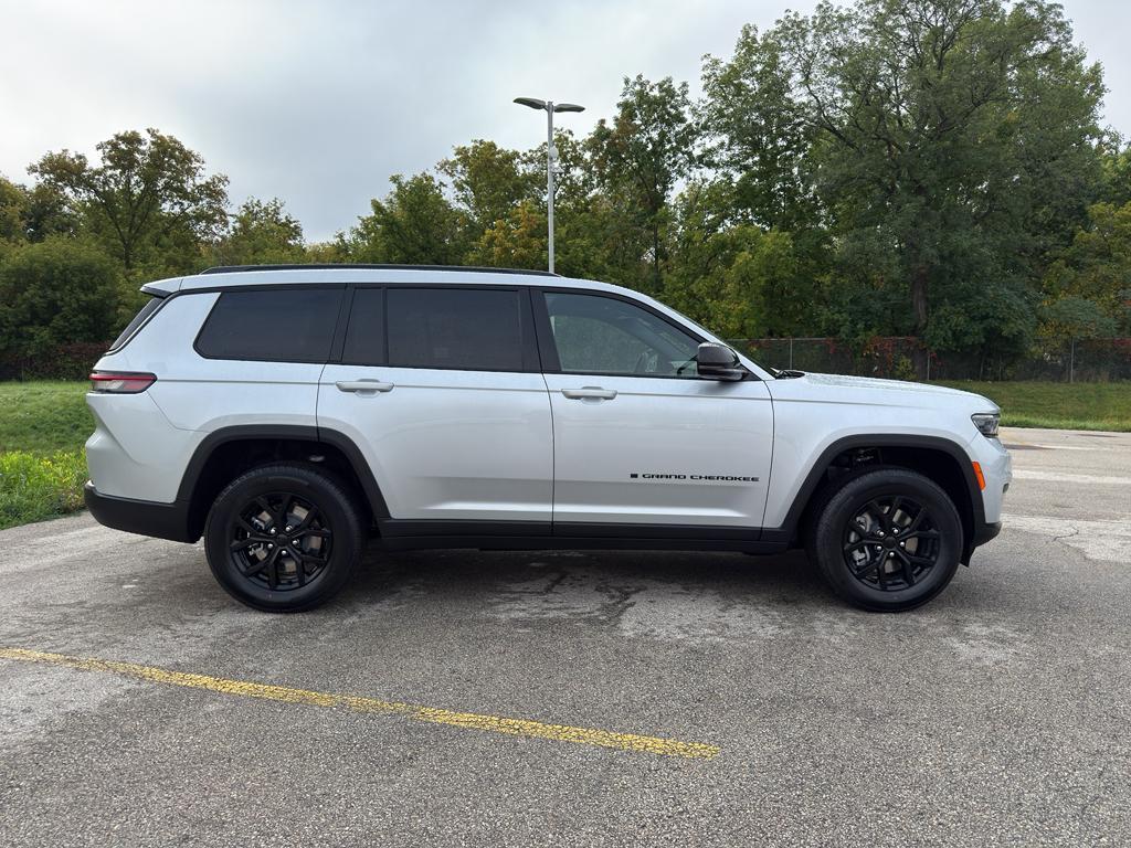 new 2025 Jeep Grand Cherokee L car, priced at $47,563