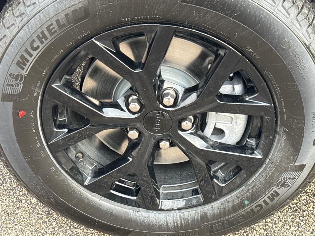 new 2025 Jeep Grand Cherokee L car, priced at $47,563