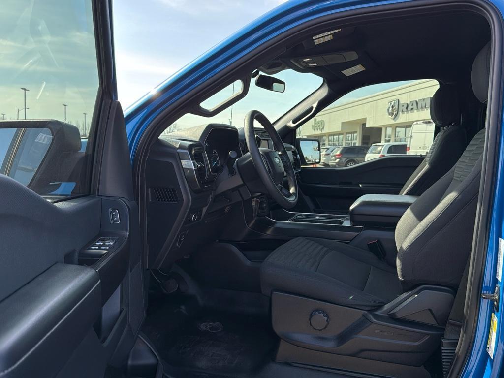 used 2021 Ford F-150 car, priced at $32,995