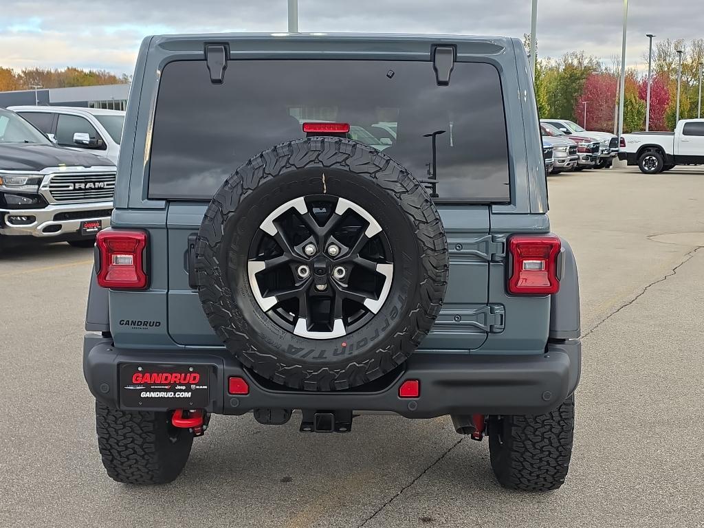 new 2026 Jeep Wrangler car, priced at $68,404