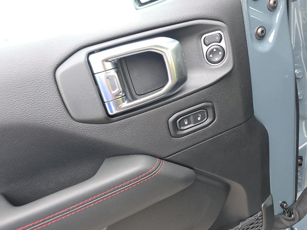 new 2026 Jeep Wrangler car, priced at $68,404