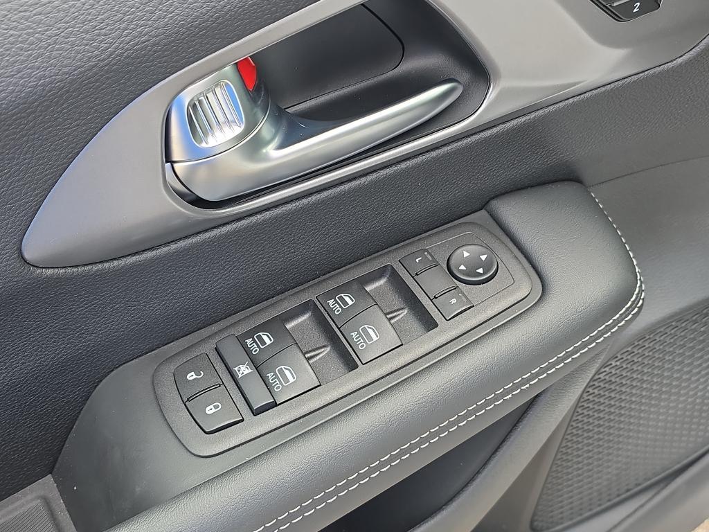 new 2026 Chrysler Pacifica car, priced at $42,792