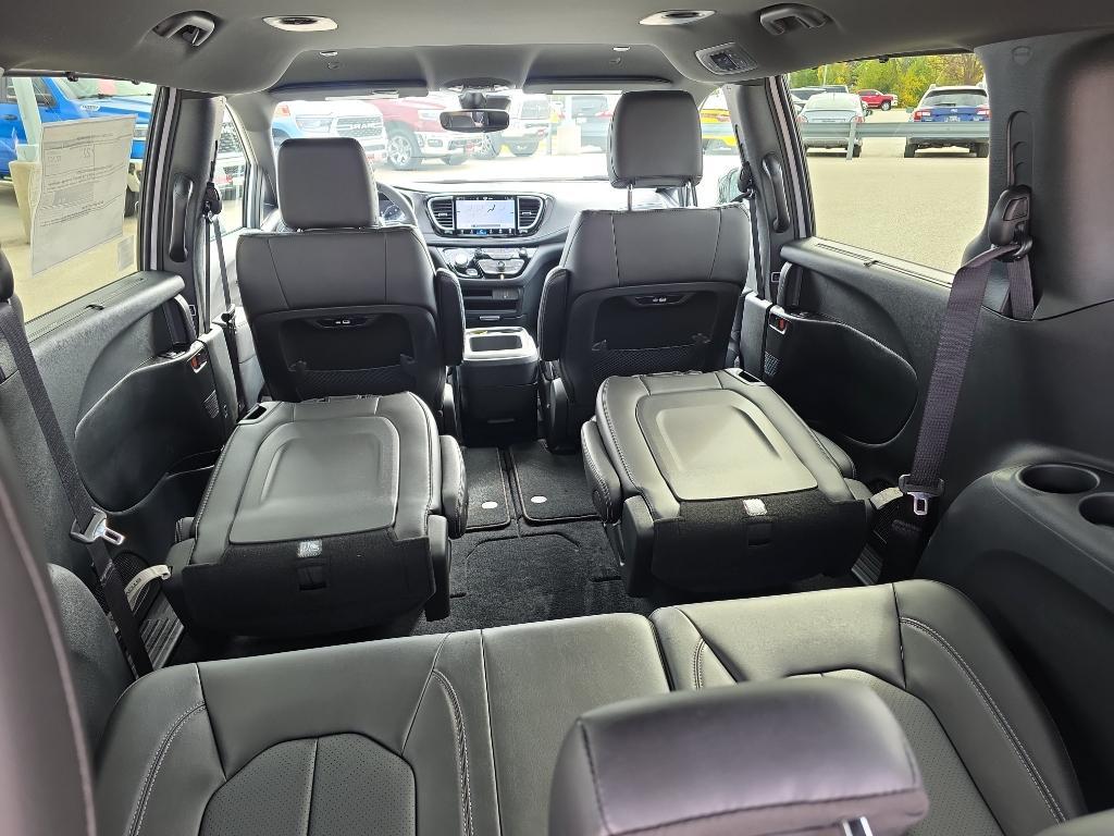 new 2026 Chrysler Pacifica car, priced at $42,792