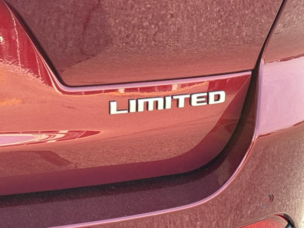 new 2025 Jeep Grand Cherokee L car, priced at $49,920
