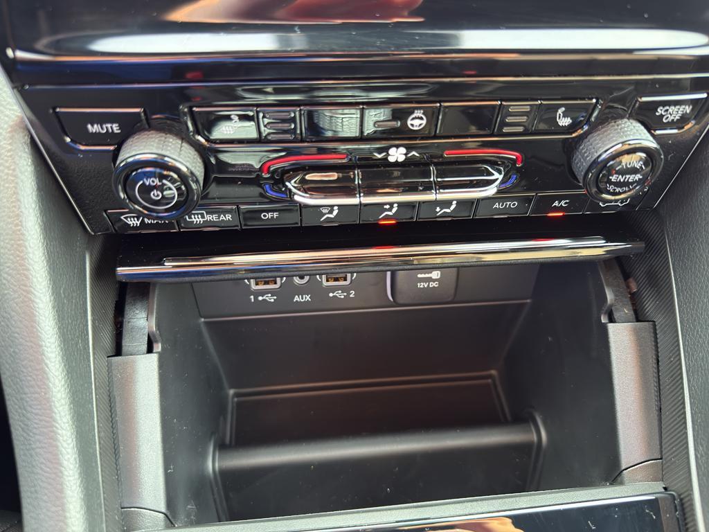 new 2025 Jeep Grand Cherokee L car, priced at $49,920