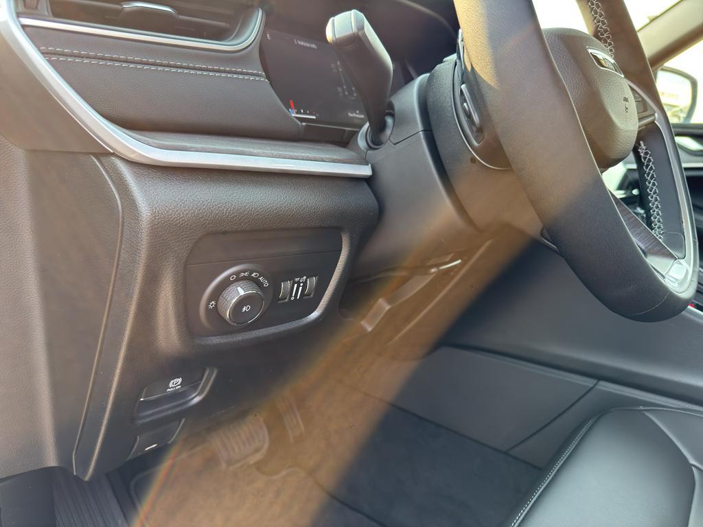 new 2025 Jeep Grand Cherokee L car, priced at $49,920