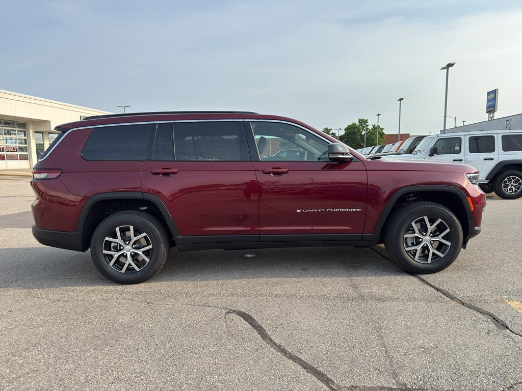 new 2025 Jeep Grand Cherokee L car, priced at $49,920