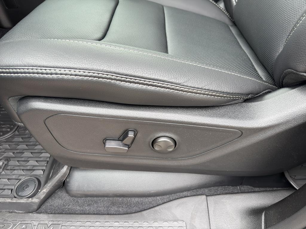 new 2025 Ram 1500 car, priced at $75,550