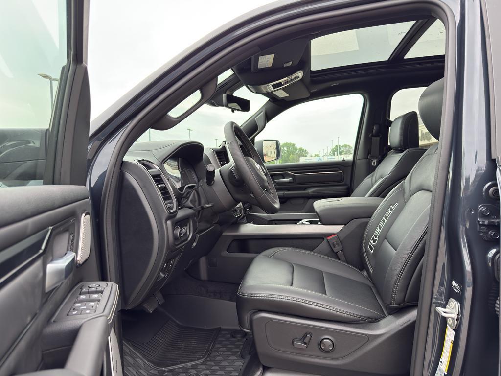 new 2025 Ram 1500 car, priced at $75,550