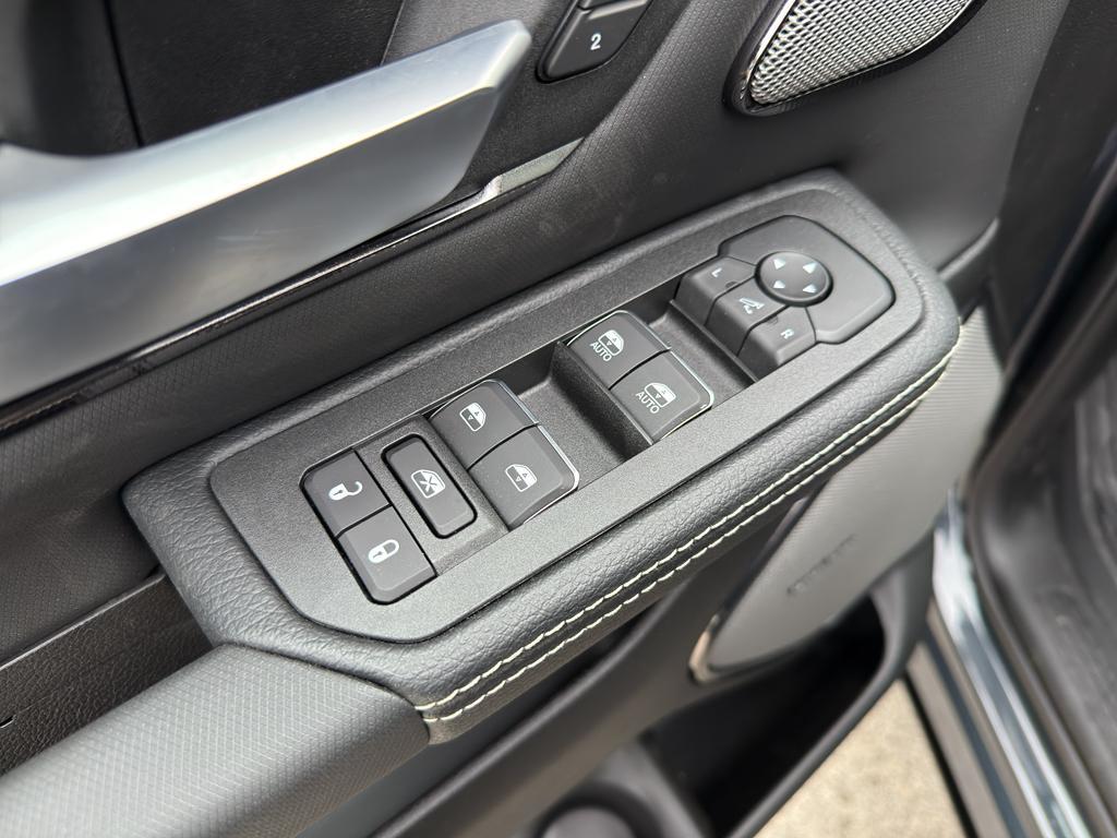 new 2025 Ram 1500 car, priced at $75,550