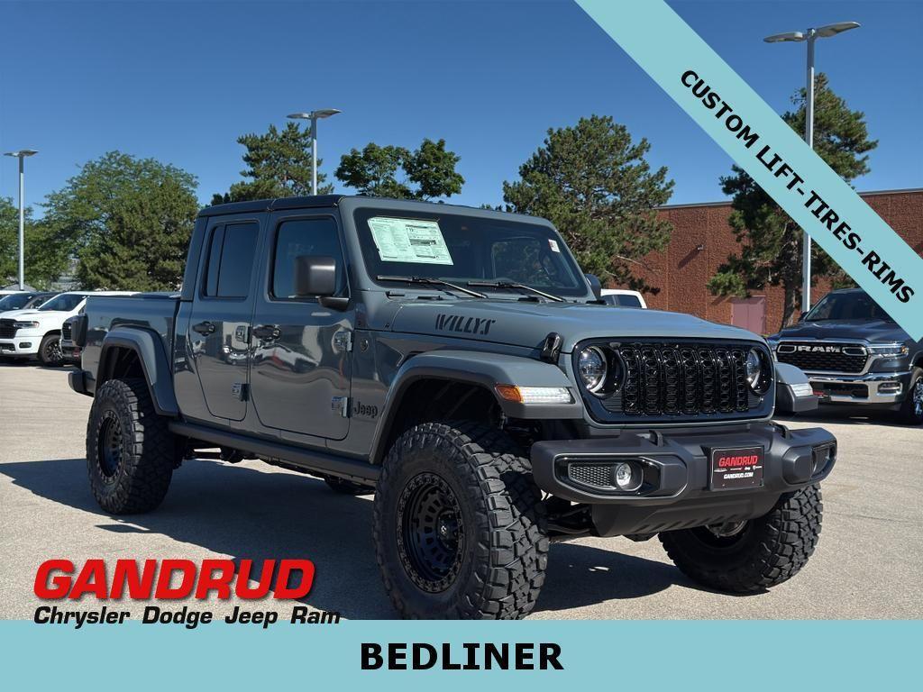 new 2025 Jeep Gladiator car, priced at $60,402