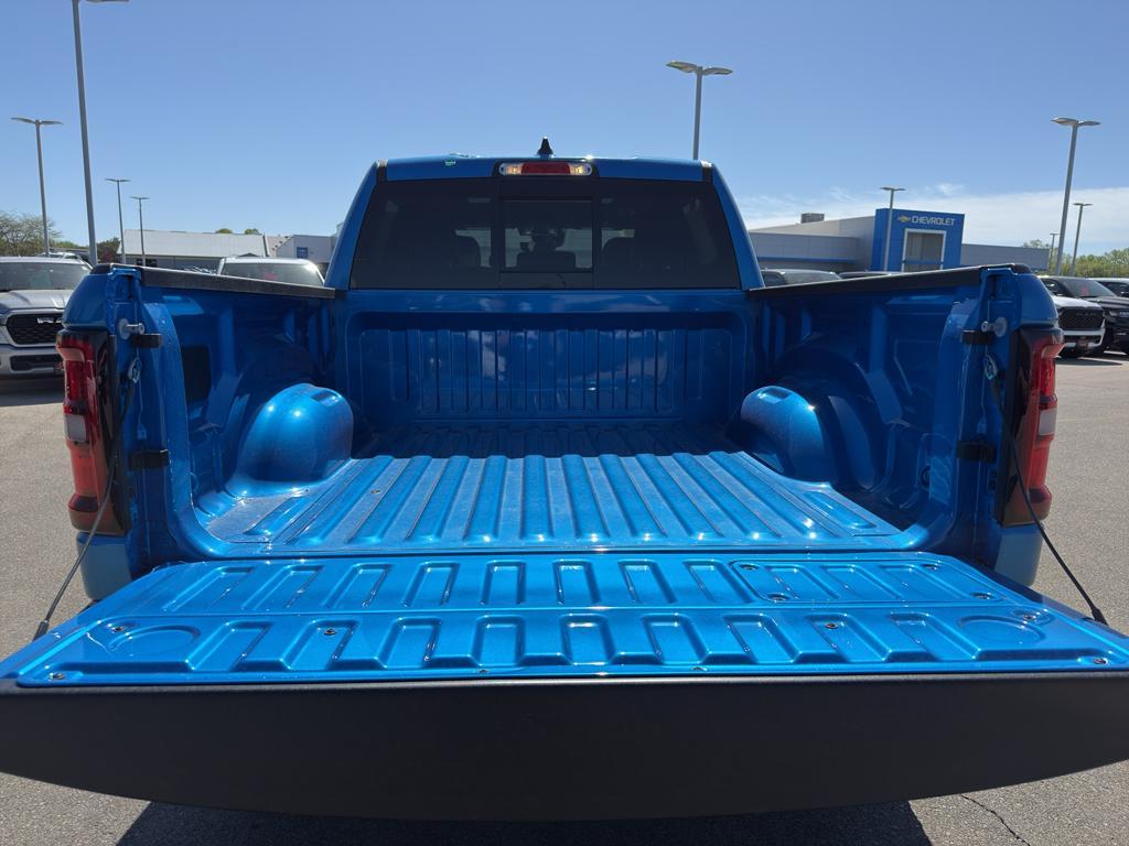 new 2025 Ram 1500 car, priced at $72,090