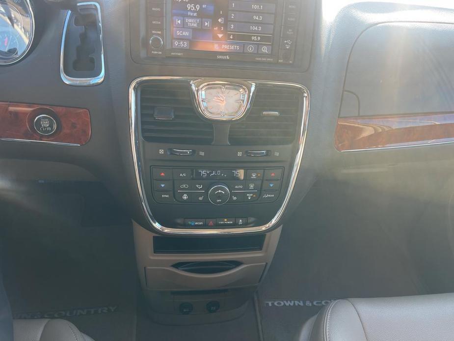 used 2015 Chrysler Town & Country car, priced at $11,795