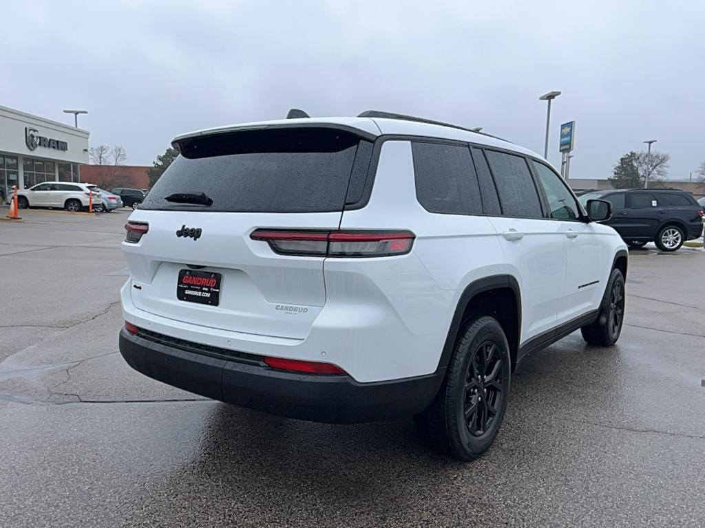 new 2025 Jeep Grand Cherokee L car, priced at $43,998