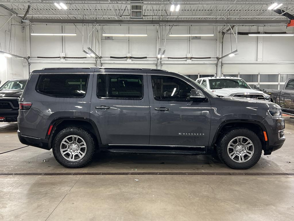 used 2022 Jeep Wagoneer car