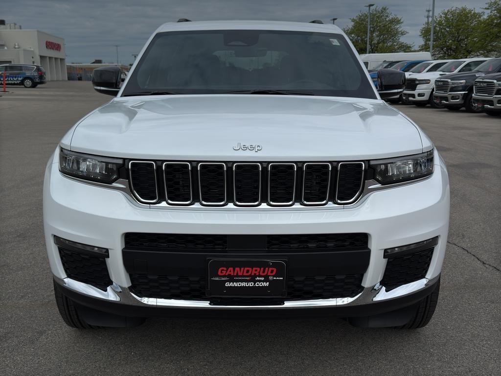 new 2025 Jeep Grand Cherokee L car, priced at $49,384