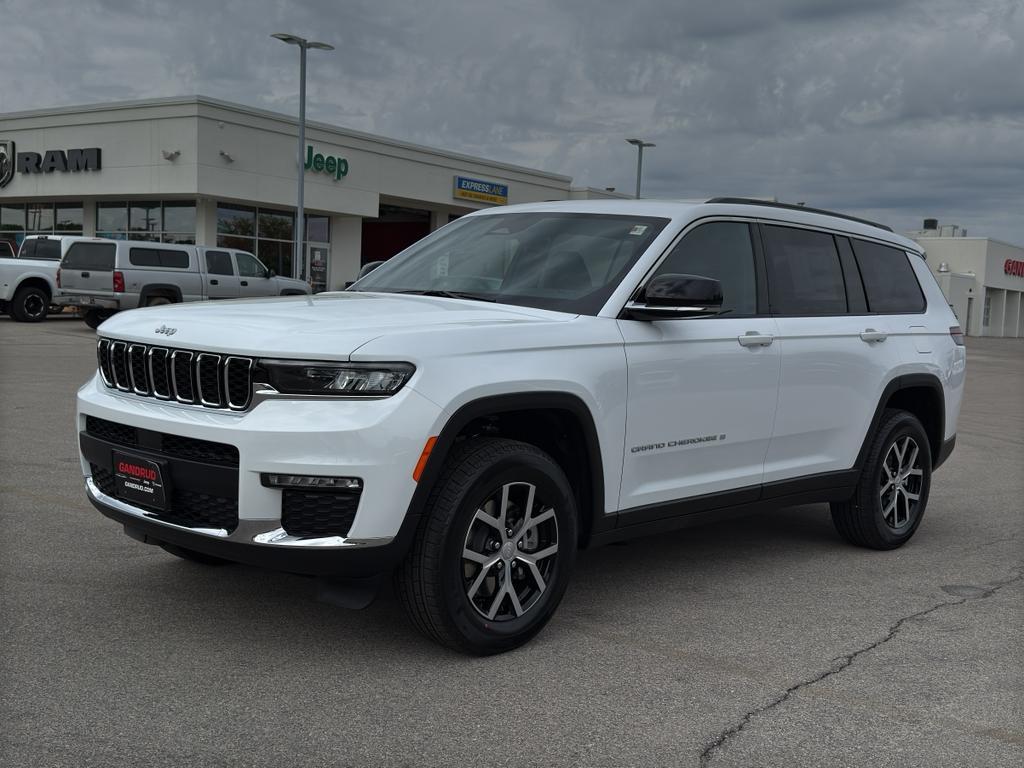 new 2025 Jeep Grand Cherokee L car, priced at $49,384