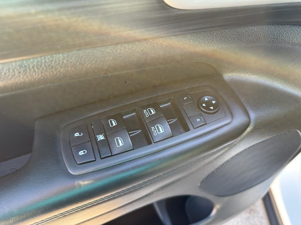 used 2021 Jeep Grand Cherokee car, priced at $22,695