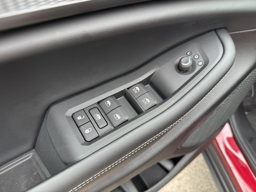 new 2025 Jeep Grand Cherokee L car, priced at $49,096