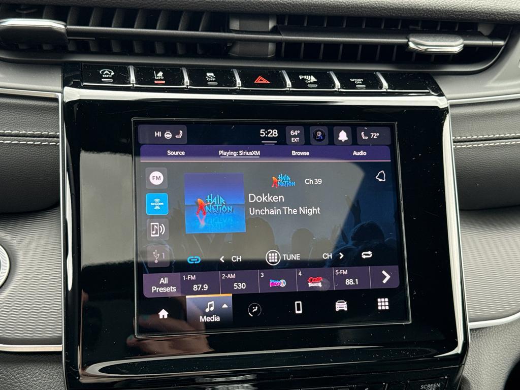new 2025 Jeep Grand Cherokee L car, priced at $49,096