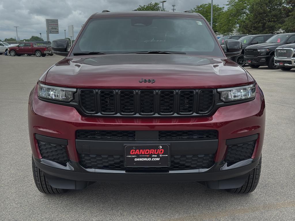 new 2025 Jeep Grand Cherokee L car, priced at $49,096