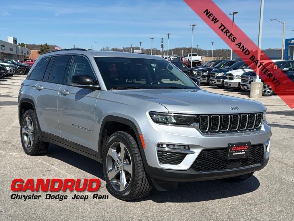 used 2022 Jeep Grand Cherokee car, priced at $27,495