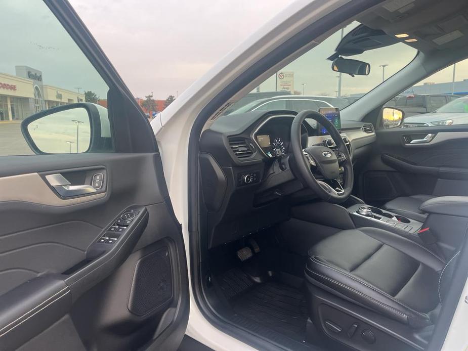 used 2022 Ford Escape car, priced at $27,295