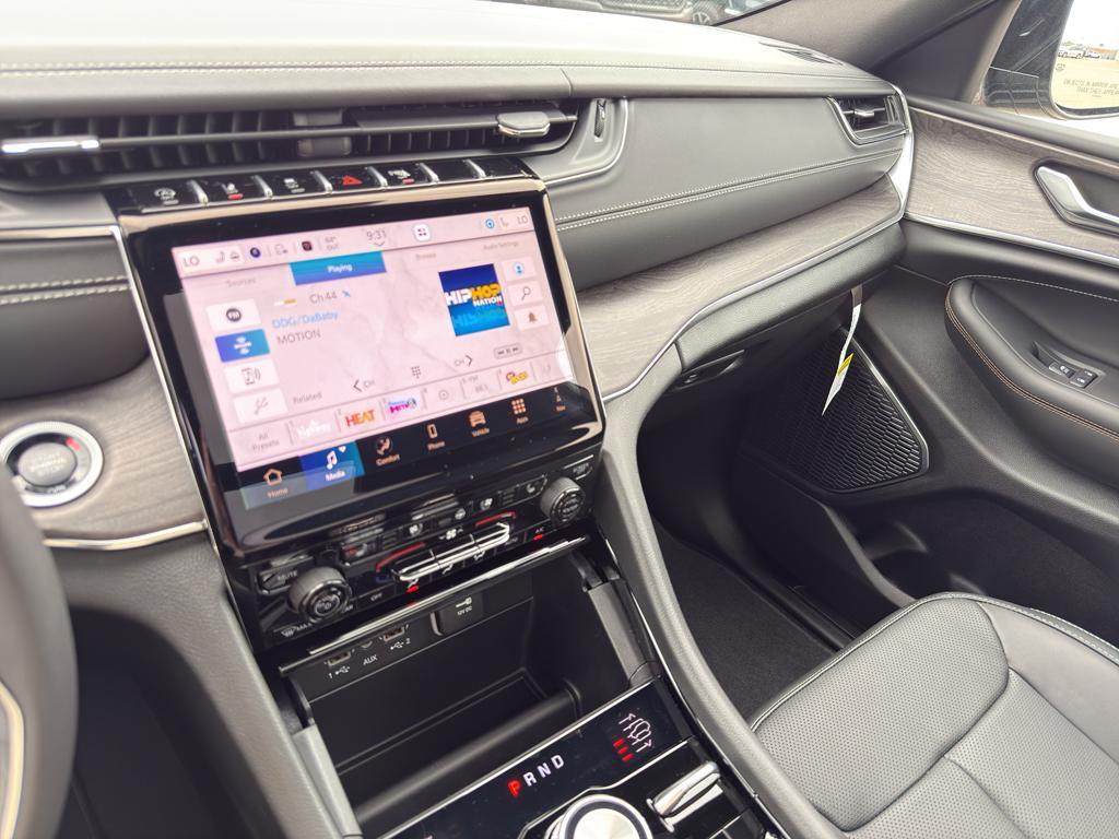 new 2025 Jeep Grand Cherokee L car, priced at $62,163