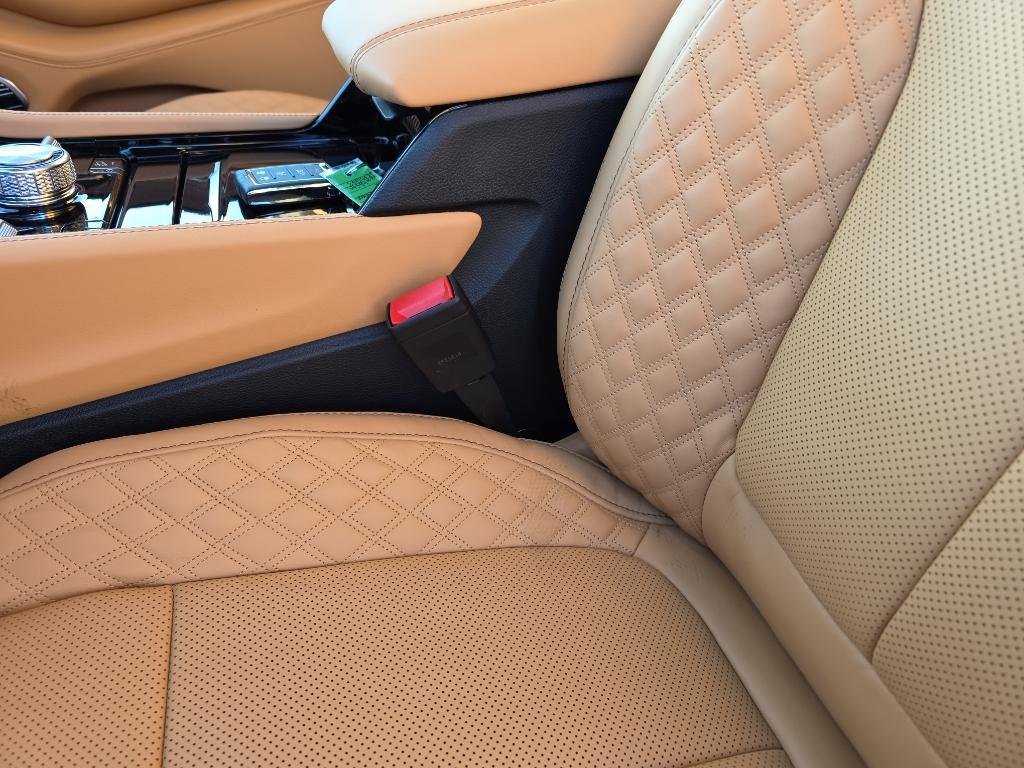 new 2025 Jeep Grand Cherokee L car, priced at $68,498