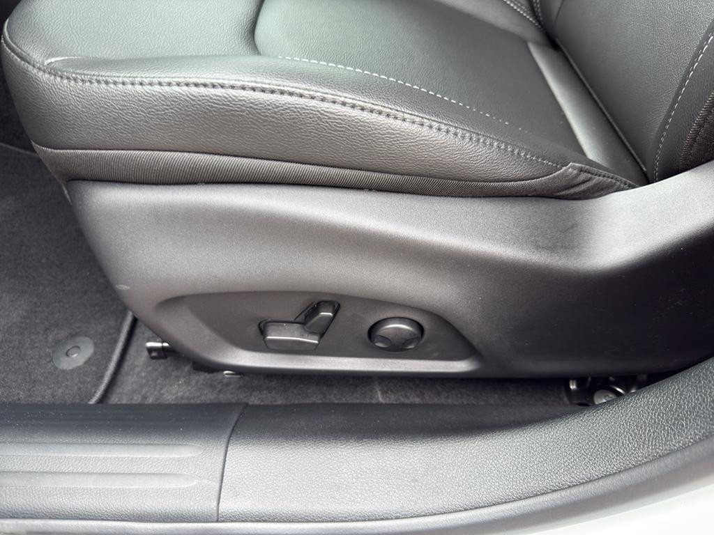 new 2025 Jeep Compass car, priced at $34,085