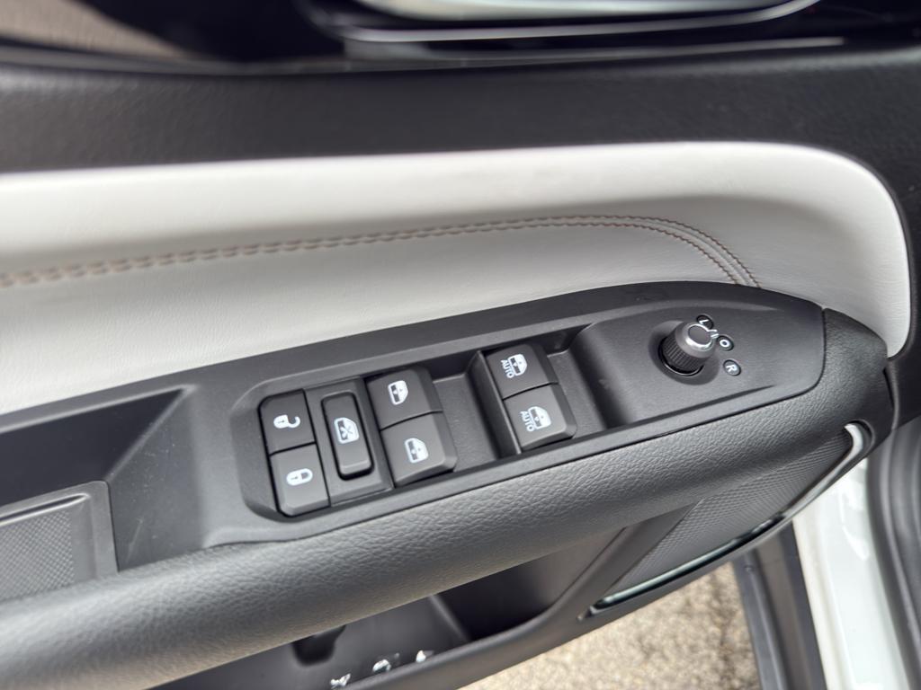 new 2025 Jeep Compass car, priced at $34,085
