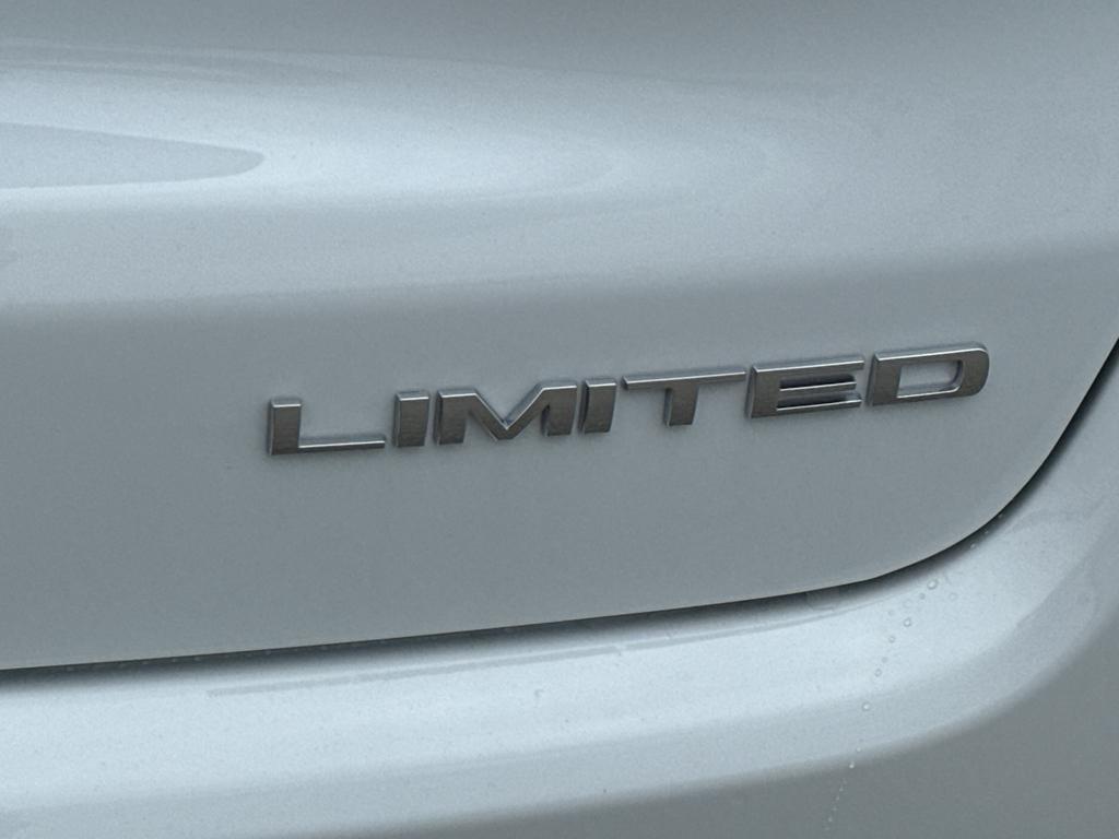 new 2025 Jeep Compass car, priced at $34,085