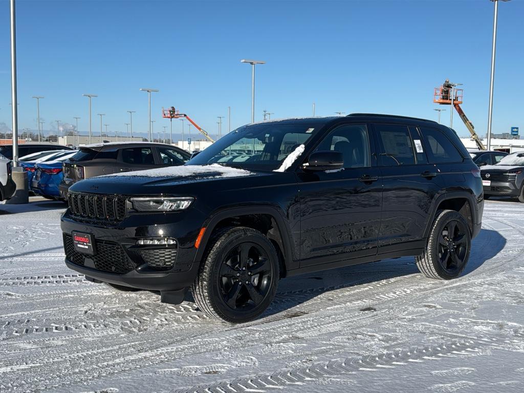 new 2025 Jeep Grand Cherokee car, priced at $55,385