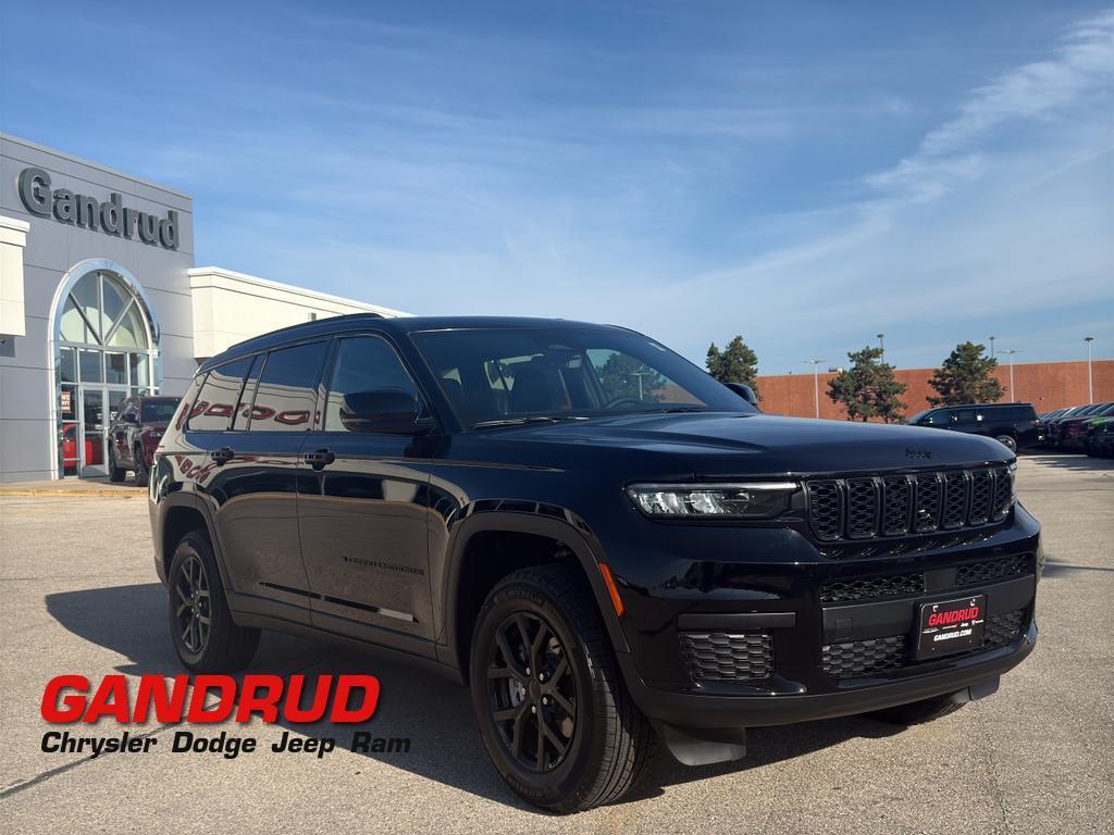 new 2025 Jeep Grand Cherokee L car, priced at $48,063