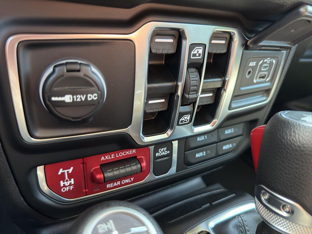 new 2025 Jeep Wrangler car, priced at $50,499