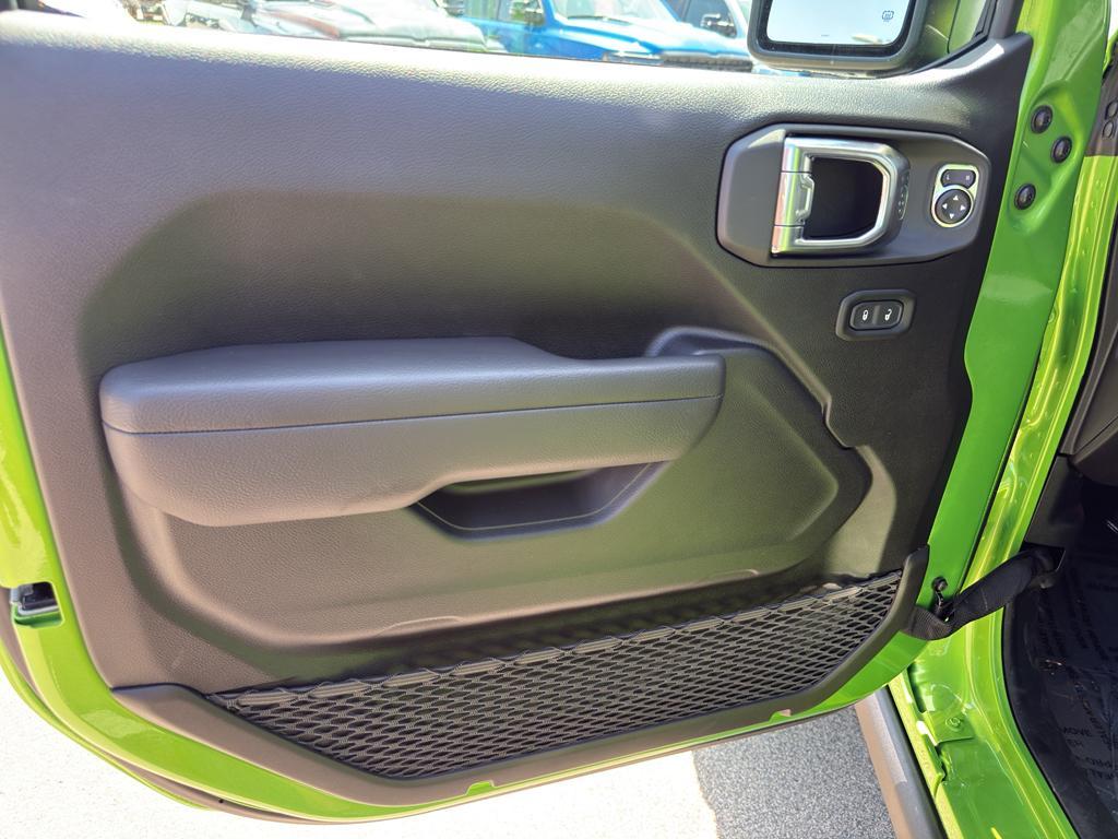 new 2025 Jeep Wrangler car, priced at $50,499