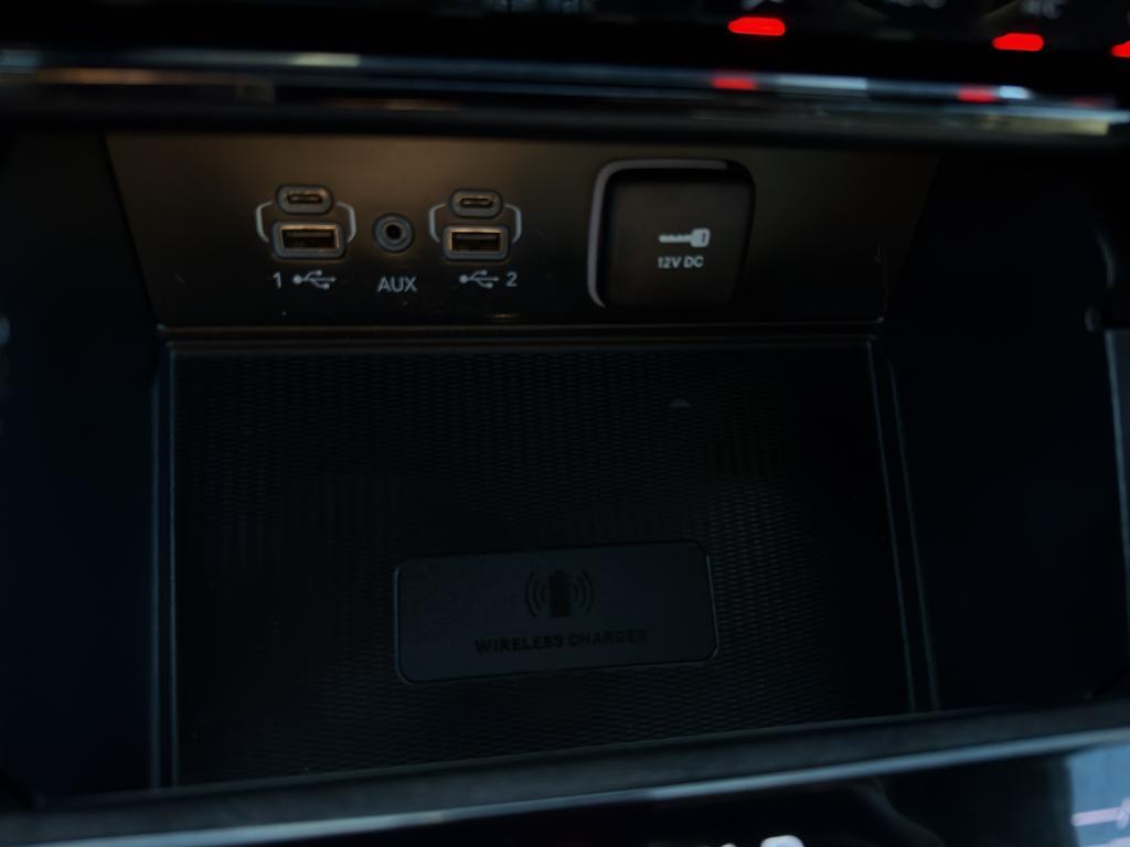 used 2024 Jeep Grand Cherokee L car, priced at $46,595