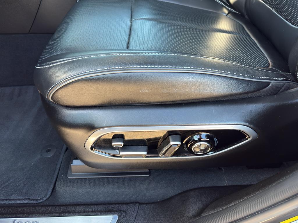 used 2024 Jeep Grand Cherokee L car, priced at $46,595