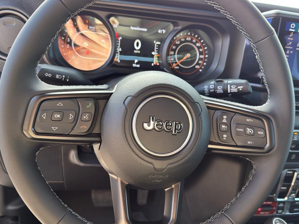 new 2025 Jeep Wrangler car, priced at $67,399