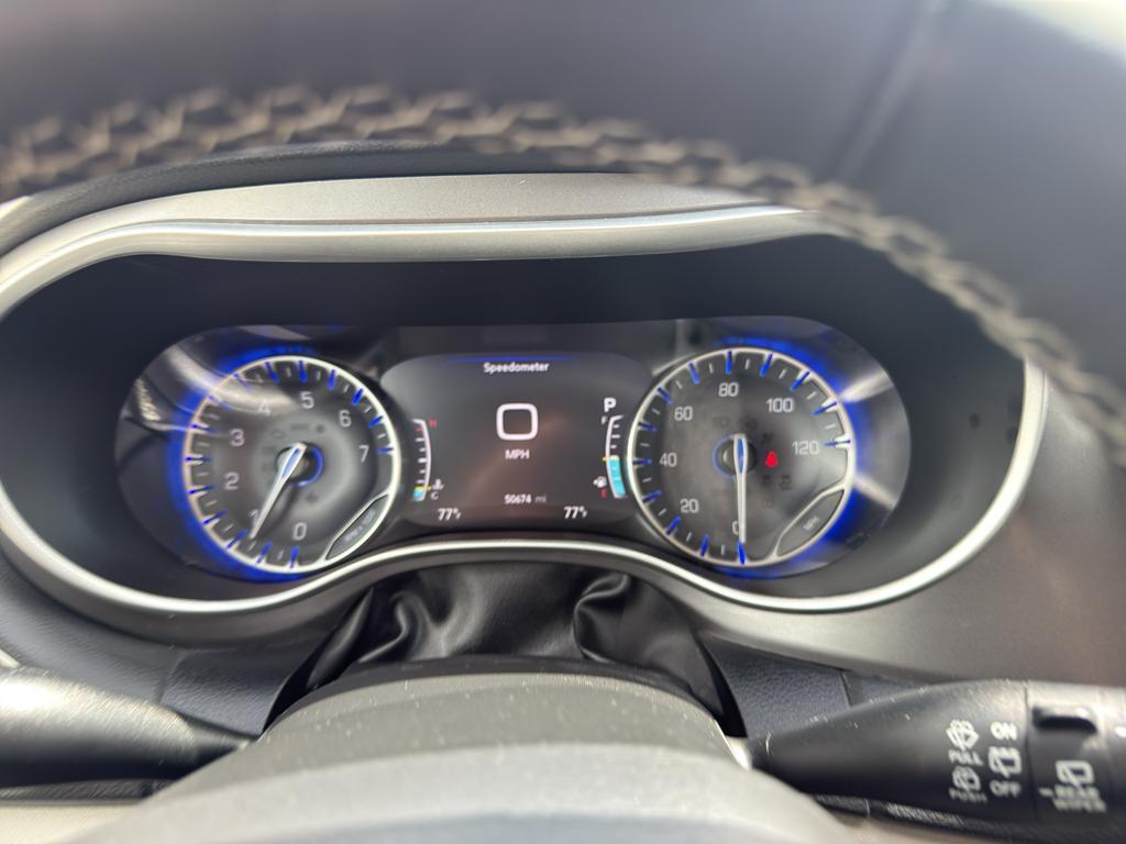 used 2023 Chrysler Pacifica car, priced at $27,495