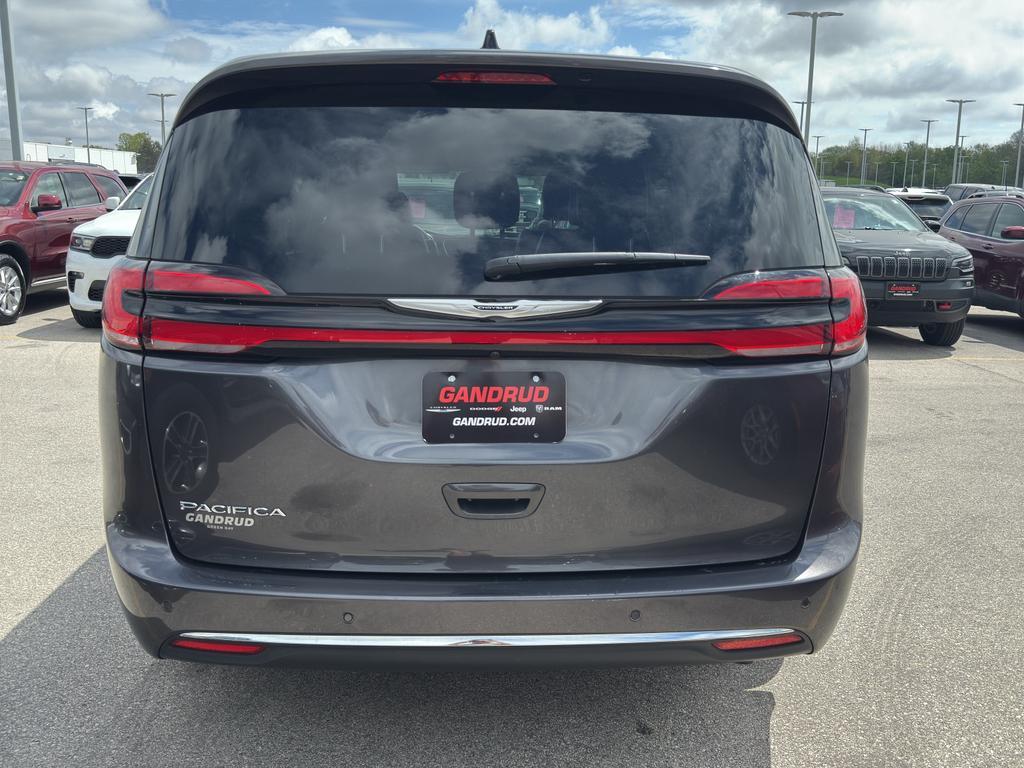 used 2023 Chrysler Pacifica car, priced at $27,495