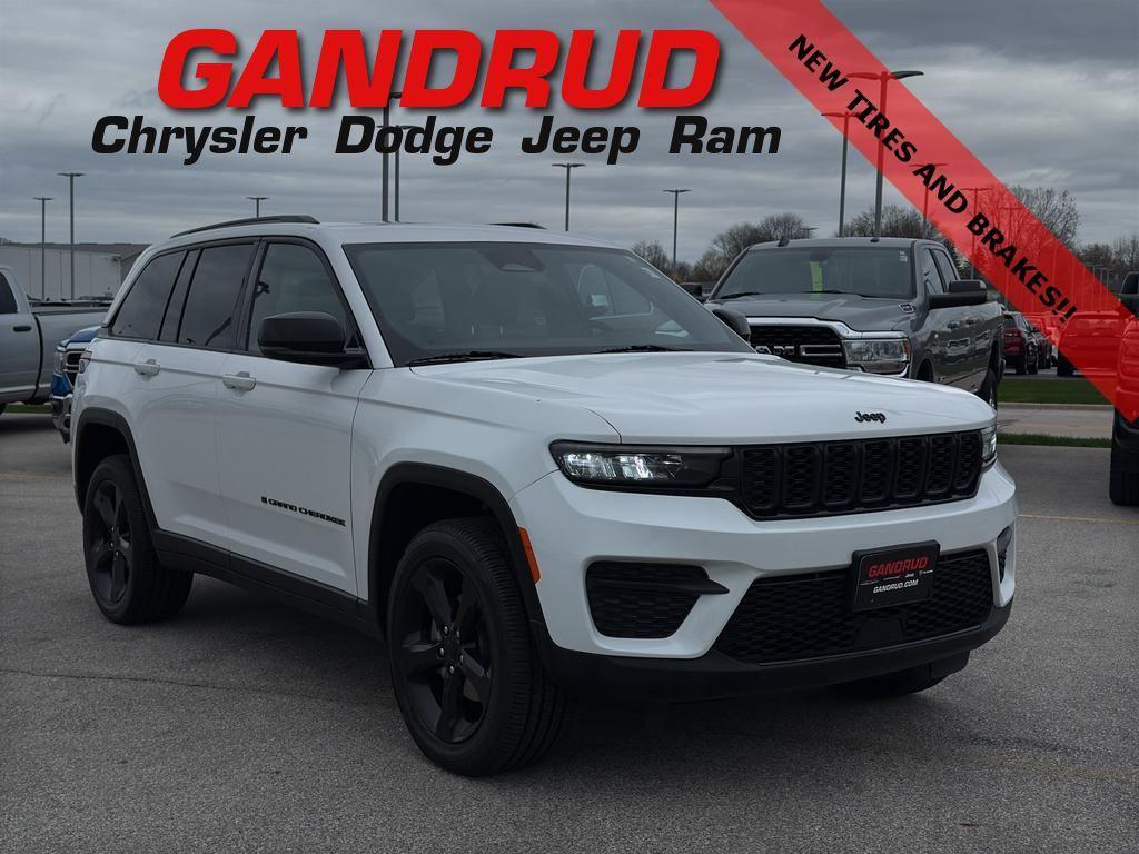used 2023 Jeep Grand Cherokee car, priced at $32,795