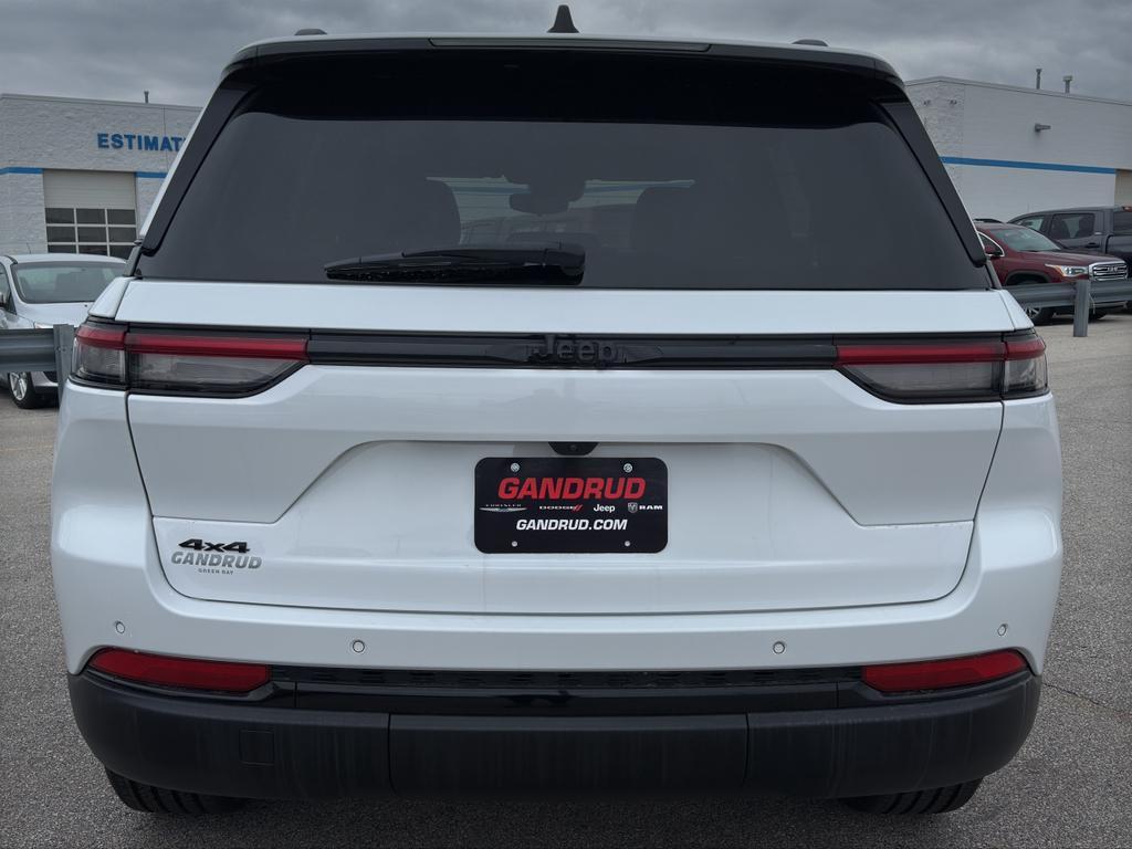 used 2023 Jeep Grand Cherokee car, priced at $32,595