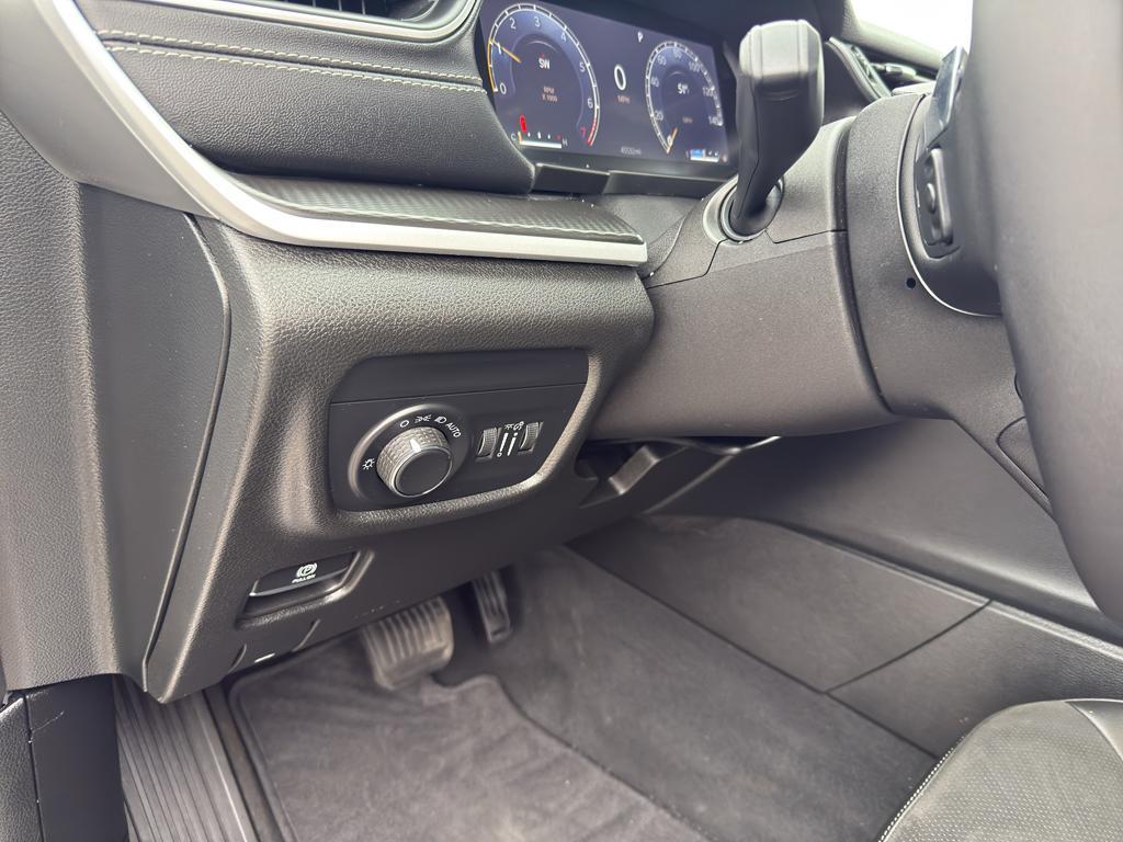 used 2023 Jeep Grand Cherokee car, priced at $32,595