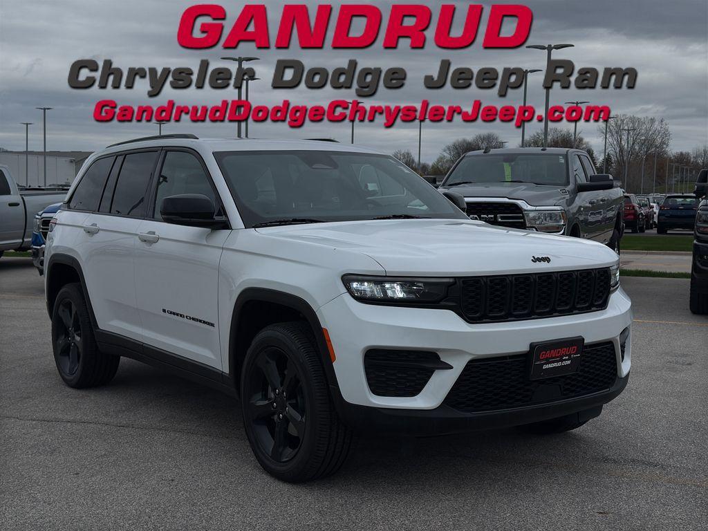 used 2023 Jeep Grand Cherokee car, priced at $32,995